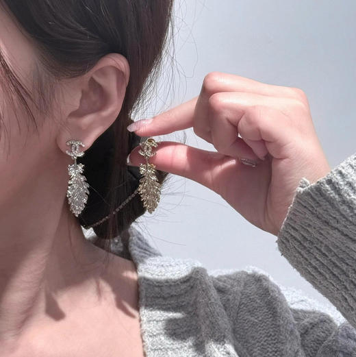 小香羽毛耳环 商品图1