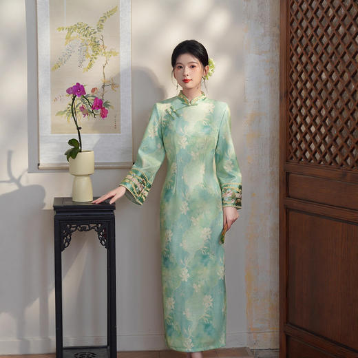 GX苏杭秋冬新款芊竹绒长款倒大袖旗袍2025年轻少女款日常宽松版旗袍 商品图3