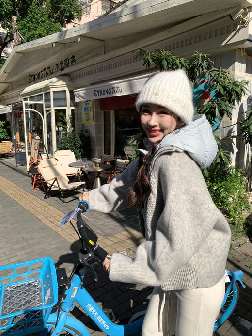 Read Nameless /灰色羊驼羊毛双面呢 2025/10/27 商品图0