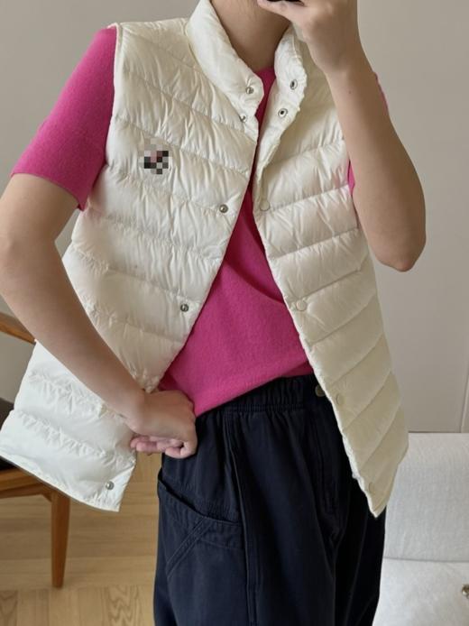 （预售七天发）高端设计师女装｜蒙家同款女士立领轻薄款鹅绒马甲！4色可选，可轻松搭配T恤或外套穿着，过渡季节，叠穿必不可少！无标发货，10.16日上新！WD 商品图2