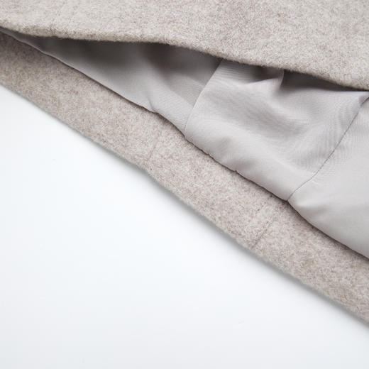 ROMI STUDIO“羊驼澳毛”细腻绒毛简约短款翻领毛呢外套RWCWWG6567 商品图4