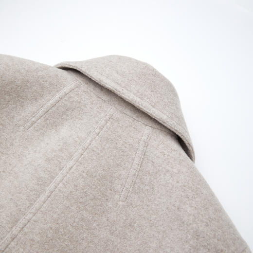 ROMI STUDIO“羊驼澳毛”细腻绒毛简约短款翻领毛呢外套RWCWWG6567 商品图3