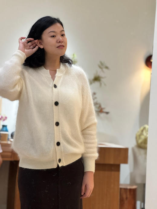   红莲 羊绒拉绒纽扣女开衫 JHL-22877「Ic*cle之*禾同款」 商品图0