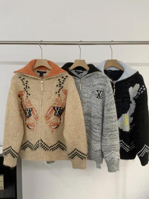 马户家联名锦鲤提花珍珠拉链混色粗针针织开衫 商品图5