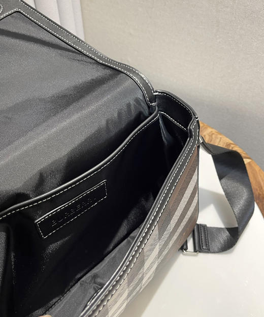 就一批bur原单真皮男士单肩包102704 商品图6