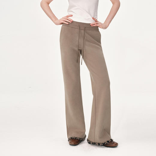 NUTH棕色摇粒绒弹力修身加绒微喇卫裤女（发货时间同步天猫） 商品图4