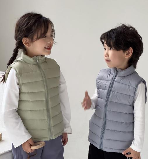老米优品🎈 秋冬bi备！8色入！《儿童轻薄款羽绒马甲》  男女中大童保暖坎肩宝宝背心 110-170 商品图1