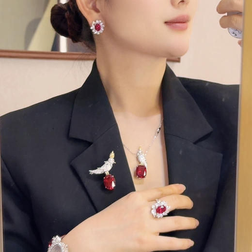 GAONAS神奇皇冠鸟 经典贵气臻奢设计红色项链11655XR 商品图4