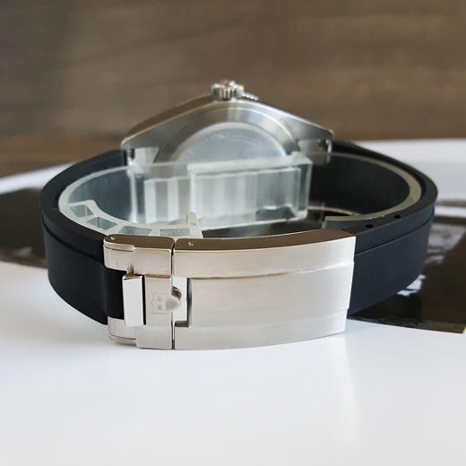 【95新】TUDOR 帝舵M7939G1A0NRU-0002天文台认证自动机械机芯日期显示、GMT碧湾系列39MM（男款）精钢/双向旋转字圈181025TJ02 商品图6