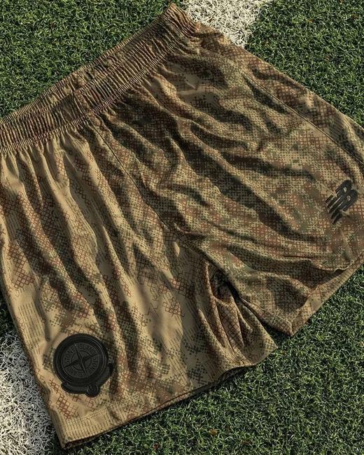 新百伦石头岛NB联名款球衣套装迷彩绿短袖短裤成人【上装+下装+袜子】 商品图4