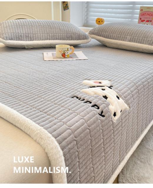 💕双十一福利提前开抢【 A类新棉绒夹棉床褥宝宝牛奶绒刺绣床垫】当沙发毯，💥随时随地享受舒适!柔暖牛奶绒大豆床护垫”暖意绒绒 里外呵护❗ 商品图3