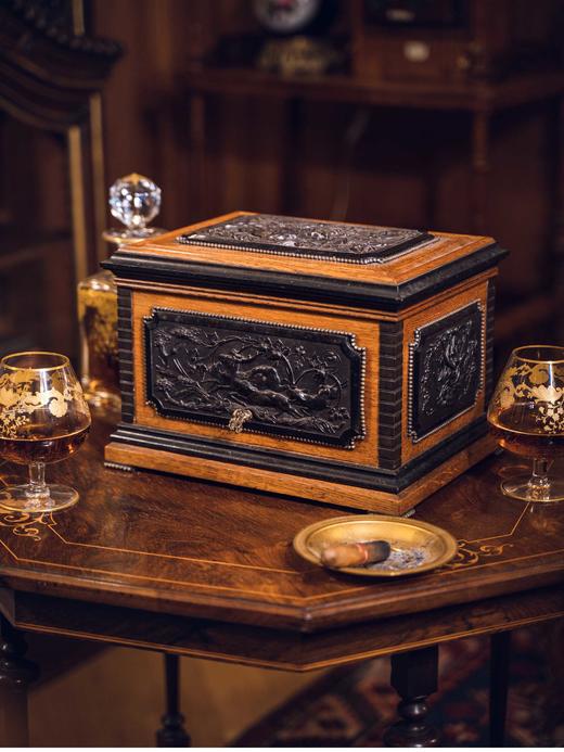 【已售】独角鹿西洋古董 19世纪欧洲出品林中兽鸟主题铸铁精雕镶嵌多层硬木雪茄盒 商品图1