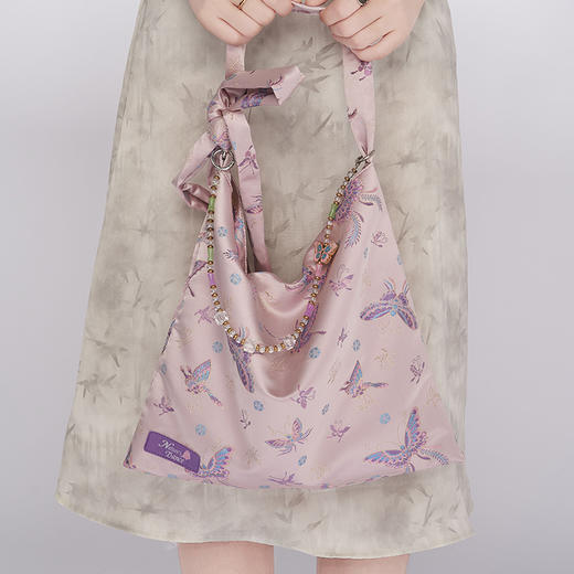 大英博物馆 东方梦境系列 粉黛之梦手机链 商品图3