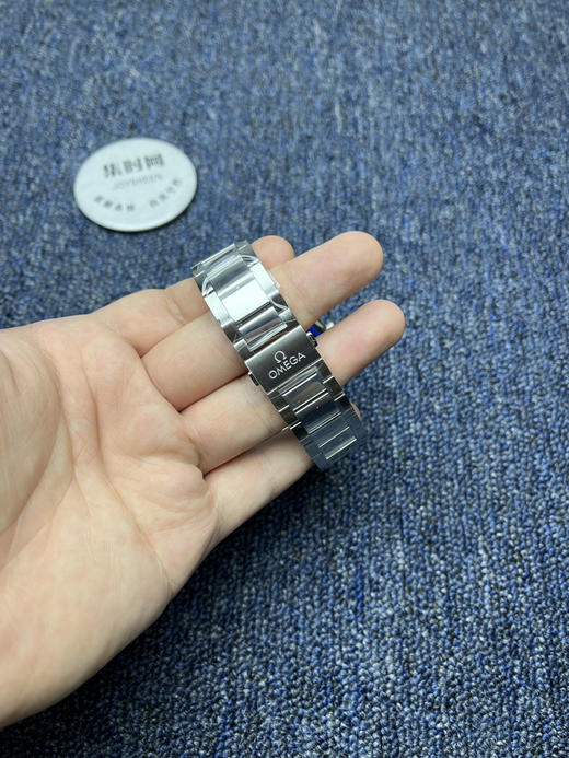 欧米茄VS海马150米系列 柚木蓝 小蓝针 6点位日历 Aqua Terra 150米腕表 8900一体机 男士腕表 表径41mm 商品图6