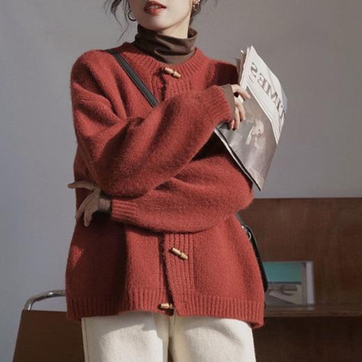 【YW】无忧购针织木扣开衫外套女宽松慵懒高级感上衣复古毛衣23286（截单后3-5天发货） 商品图7