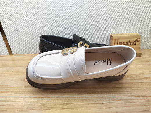 2023豪行春季新款23101588真皮时尚休闲低跟女鞋单鞋皮鞋 商品图3