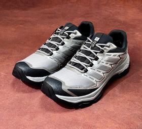 中性款远征5 FLT石低帮徒步鞋