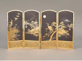 独角鹿西洋古董 1900年代日本明治时期出品东瀛自然图景主题黑地布目镶嵌桌屏