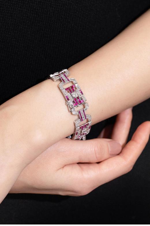 独角鹿西洋古董 1915年代法国出品装饰艺术风格铂金镶嵌红宝石及钻石手链 商品图0