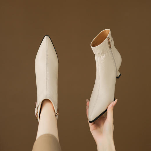 【预售5天】法式洋气小短靴，尖头软底不累脚羊皮及踝靴DS&675 商品图4