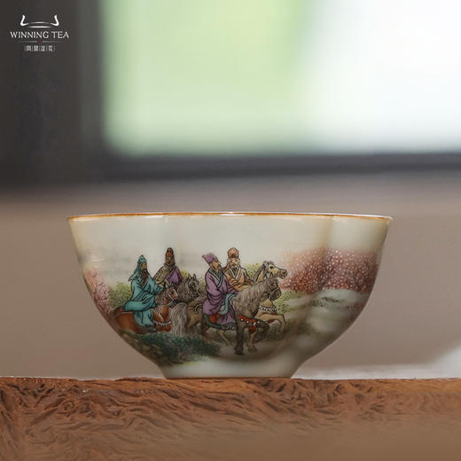 问鼎鼎峰系列天青老款大梅花杯（三顾茅庐） 商品图0