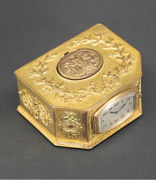 独角鹿西洋古董 20世纪中期德国著名工坊Karl Griesbaum出品花叶主题铜鎏金精雕装饰钟表鸣鸟音乐盒 商品图4