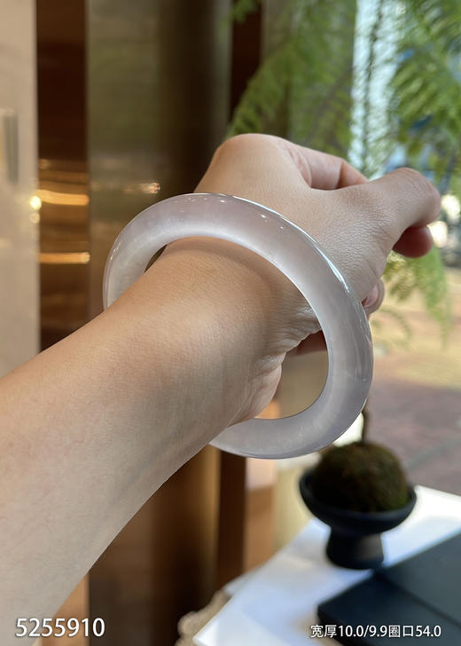 高冰近玻璃种圆镯【5255910】圈口54.0~具体价格微信咨询 商品图5