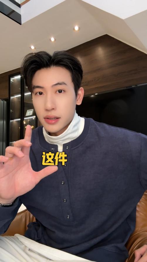 WY944秋冬季新款时尚个性美式街头扎染按扣假两件卫衣宽松情侣套头上衣 商品图0