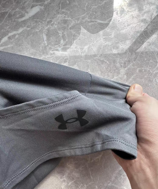 全新正品UA安德玛速干弹力男士运动户外保暖防风面罩，速干和加绒款两种，两个色
特价💰速干79，加绒99 商品图6