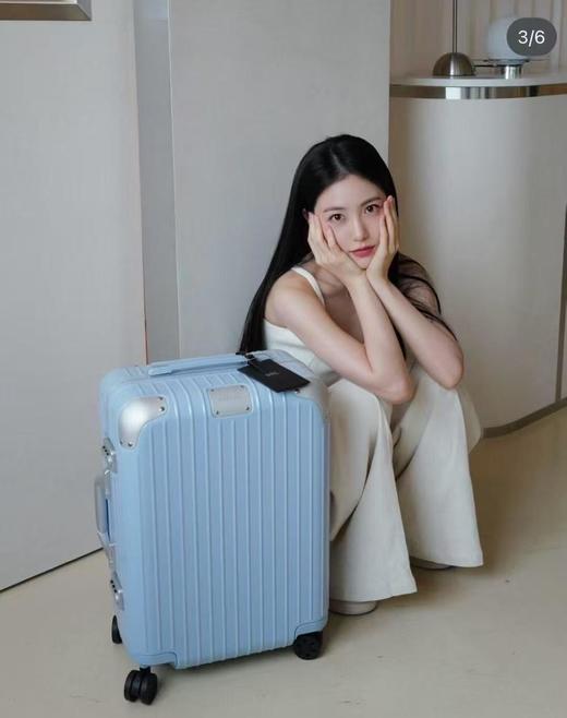 日默瓦 HYBRID 经典条纹百搭 PC 拉杆箱 21寸 男女同款情侣款 天空蓝（GD*MM） 商品图2