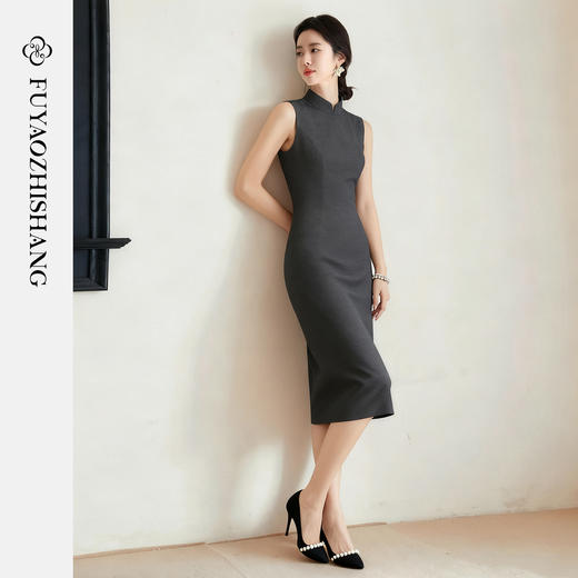 FUYAO扶摇 新中式时尚套装女秋冬慵懒灰复古西服旗袍连衣裙两件套 商品图3