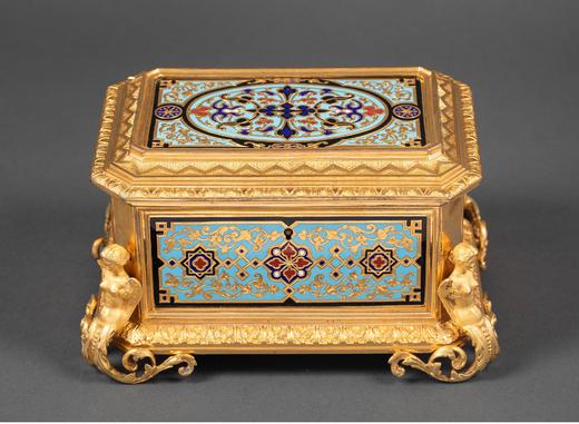 独角鹿西洋古董 19世纪末法国出品古典神话人物主题铜鎏金精雕装饰錾胎珐琅珍宝盒 商品图0