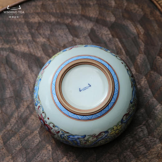 问鼎汝瓷月白老款禅定杯（珐琅彩富贵螭龙） 商品图4