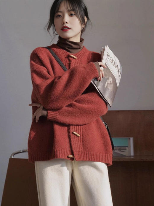 【YW】无忧购针织木扣开衫外套女宽松慵懒高级感上衣复古毛衣23286（截单后3-5天发货） 商品图9