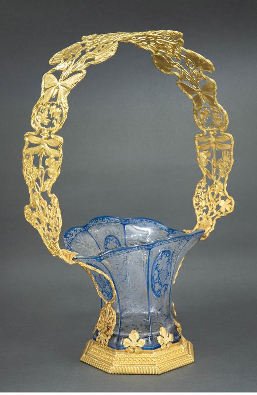 独角鹿西洋古董 19世纪末法国出品新艺术风格昆虫花叶主题铜鎏金精雕装饰蓝色蚀刻水晶花篮 商品图1