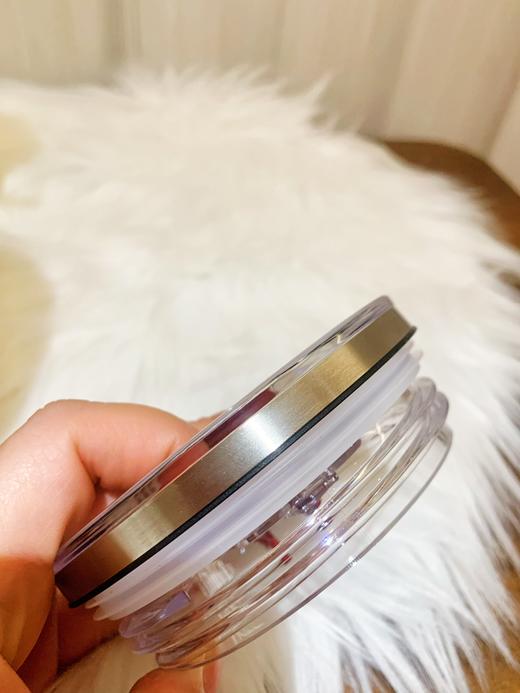 【春上新】9楼母婴生活馆 【新品9折】膳魔师复古潮酷不锈钢桌面大肚把手杯可直饮带吸管316不锈钢880mL 吊牌价：328元 活动价：258元 商品图6