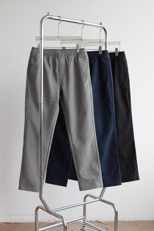 the0ry 25秋冬 防泼软壳加绒面料直筒休闲裤 WK835 商品图3