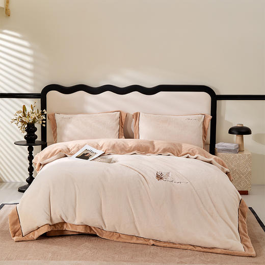 多喜爱 高克重锦绒保暖四件套 暖冬季节（灰/米）【450克暖绒】【平均升温7.8度】【抑菌防螨】【立体绣花】【双面绒感】 厚实温暖 柔软亲肤 商品图8