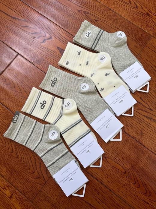 Alo秋款中筒女袜5双装组合 商品图0