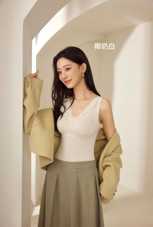 点此购买 华歌尔冬季女士眼睫毛蚕丝羊绒保暖背心 艾 333731 商品图10