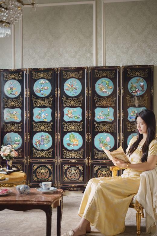 【已售】独角鹿西洋古董20世纪中国出品黑漆木装饰手绘描金嵌清供博古图主题掐丝珐琅六曲屏风 商品图1