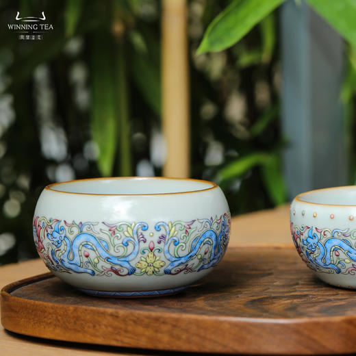 问鼎汝瓷月白老款禅定杯（珐琅彩富贵螭龙） 商品图3
