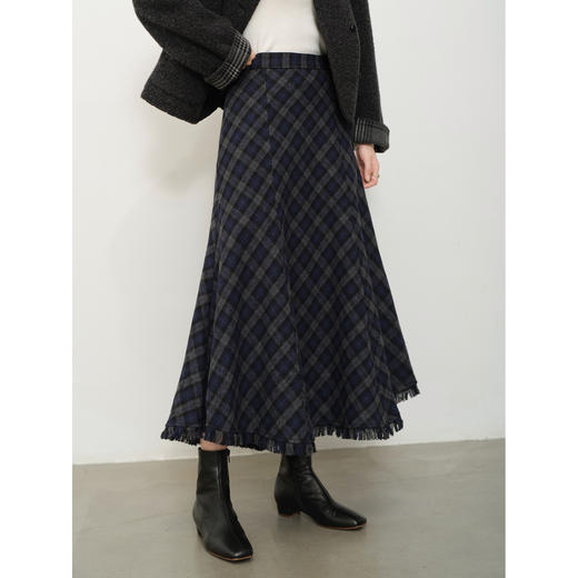 鹿向南「旧笺格痕」复古灰色格子半身裙女秋高级感显瘦A字中长裙 商品图0