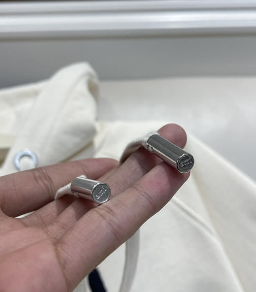 原单正品ami卫衣帽衫102702 商品图2