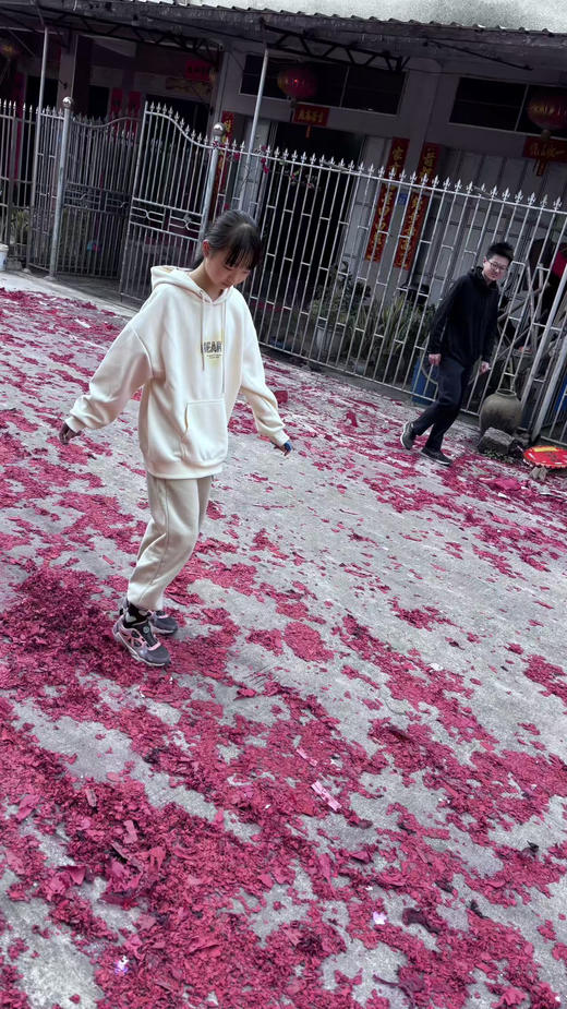 【春秋卫衣 卫裤 大集合】高克重 现在穿 内里穿羊毛衫 配亲子 自产 青少年 卫衣 卫裤 集合链接 140-180 春秋冬三季可穿 商品图3