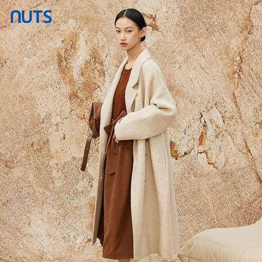 NUTS商场同款秋冬季高级感气质宽松双面手工呢料长外套女4491503A2 商品图2