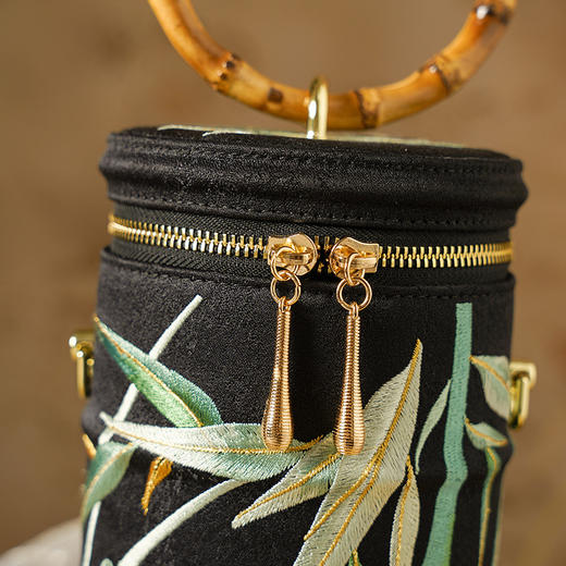 圆竹绣花水桶包拉链包，古风旗袍宴会小挎包QB-山石兰草 商品图2