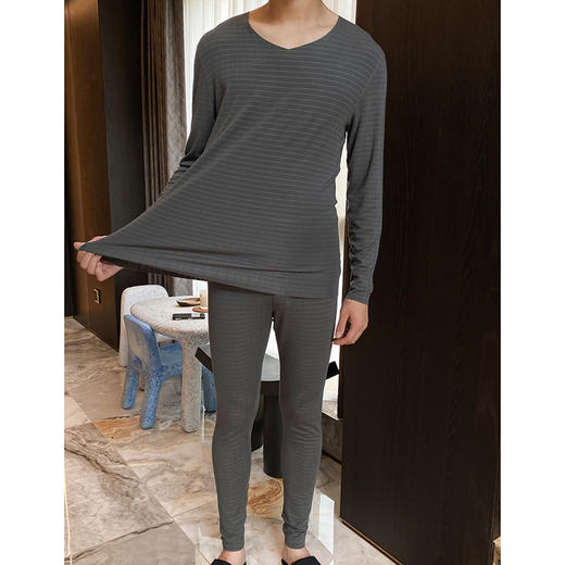 官网1800+ 爱家80S莫代尔暗纹高弹修身男士秋衣秋裤 裸感无痕随心裁保暖内衣套装 商品图2