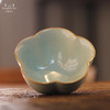问鼎鼎峰系列天青老款大梅花杯（猫趣） 商品缩略图1