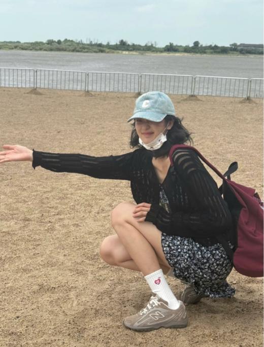 众多明星同款！25秋季新款芭蕾复古薄底鞋miu系低帮休闲鞋 商品图8